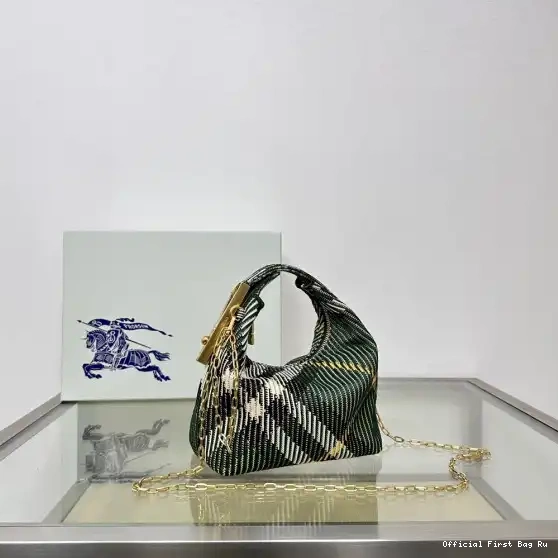 Official FirstBag Ru Bag Chain Peg Micro Burberry 0606